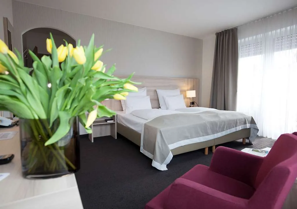 Hotel Senator Muenchen
