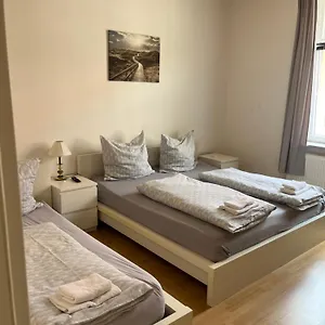 Apartment Messe 2